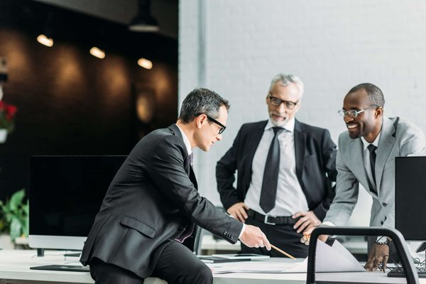 les services de conseil en stratégie pour redéfinir votre positionnement sur le marché